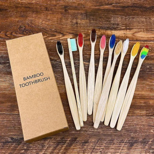 Lot de 10 brosses à dents naturelles et colorées, écologiques et souples, en bambou. Soin dentaire et bucco-dentaire.